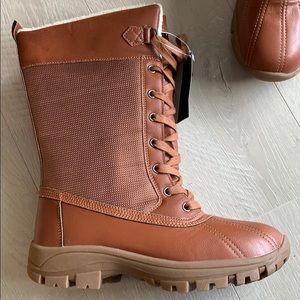 Snow boots - London fog